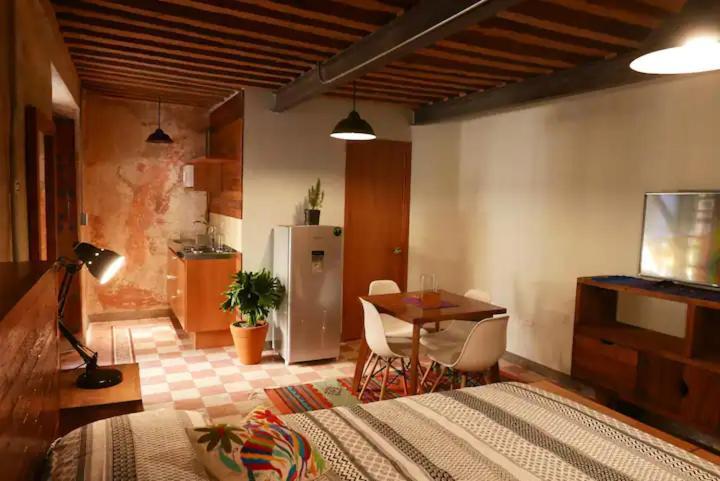 Appartamento Casa Jaguar By Rotamundos Puebla de Zaragoza Esterno foto